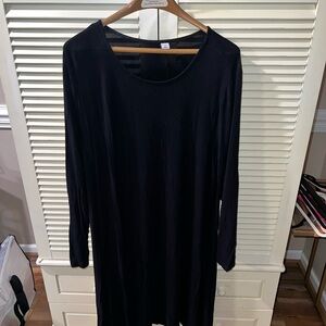 Elegant Black Long Sleeve Dress